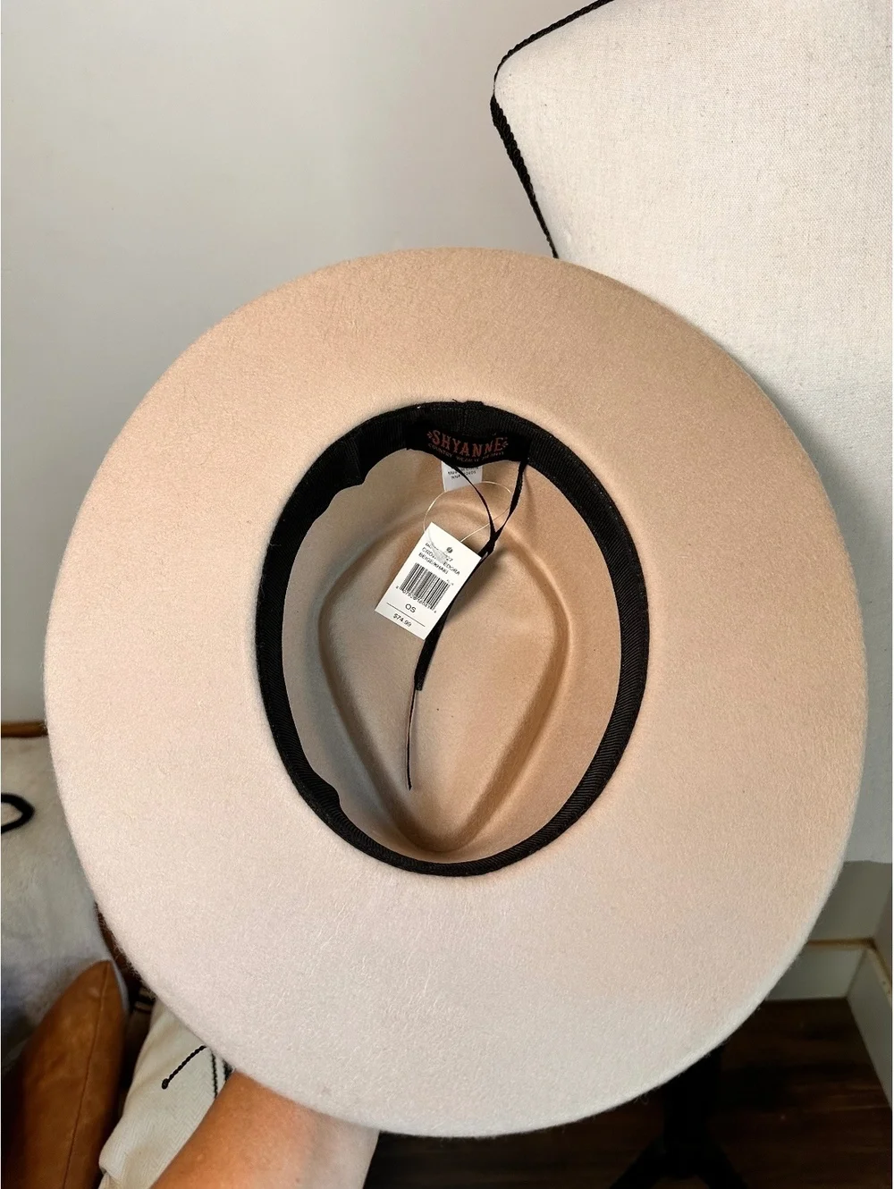 Shyanne women’s beige/tan wide-brim Western fedora hat- Size OS